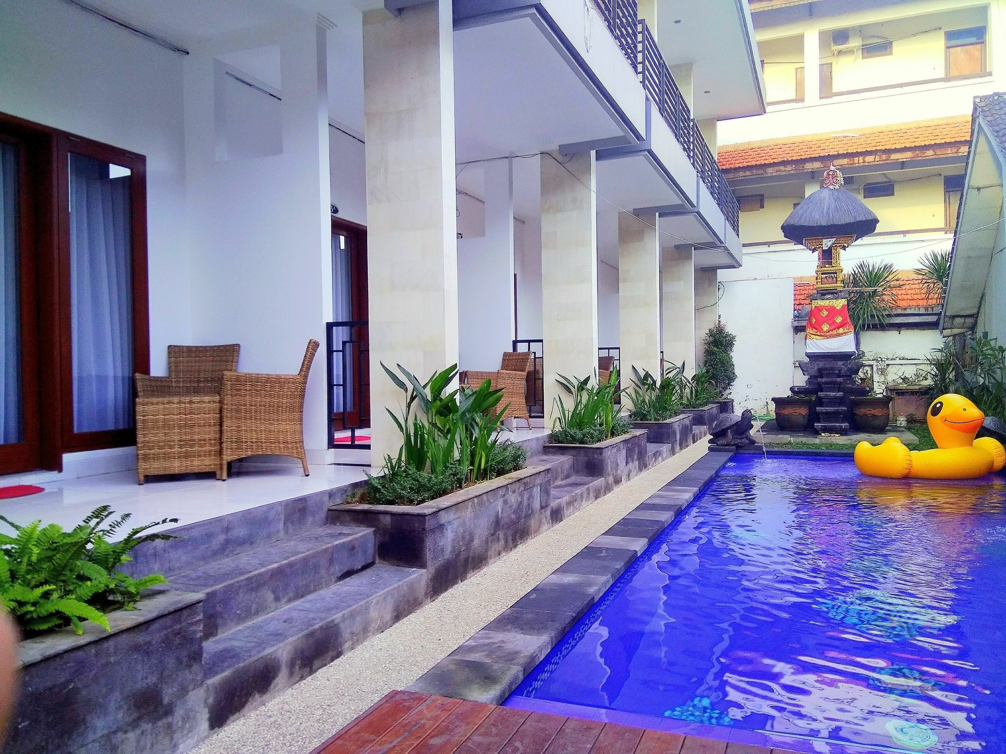 D'Gaduh Suite Kuta 庫塔 外观 照片