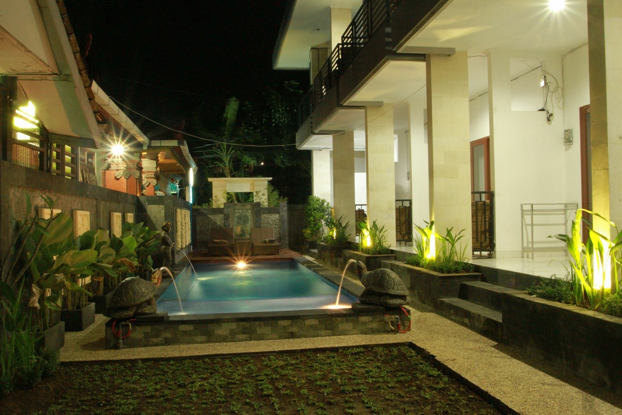 D'Gaduh Suite Kuta 庫塔 外观 照片